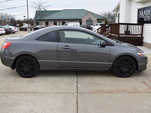 Used 2010 Honda Civic LX image 2
