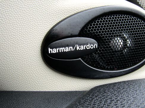 Used 2011 MINI Cooper S image 19