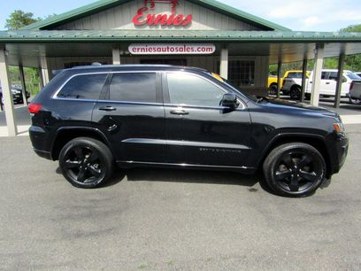 Used 2015 Jeep Grand Cherokee 4WD Laredo