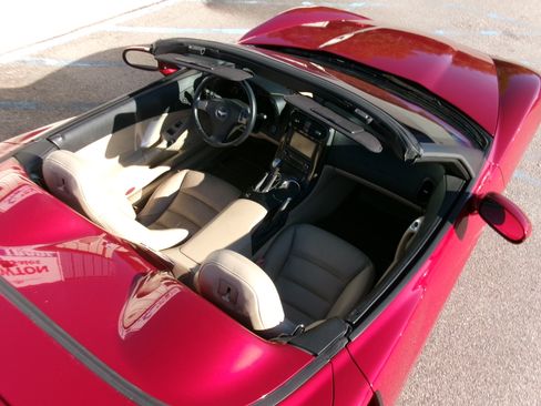 Used 2008 Chevrolet Corvette w/ Z51 Performance Package image 17