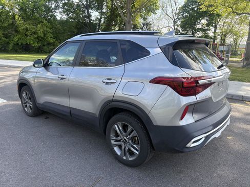 Certified 2022 Kia Seltos S AWD/4WD image 5