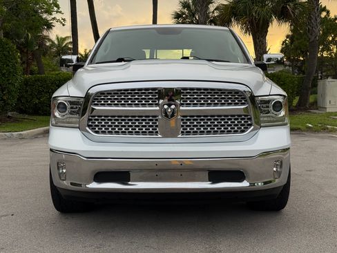 Used 2018 RAM 1500 2WD Crew Cab Laramie image 12
