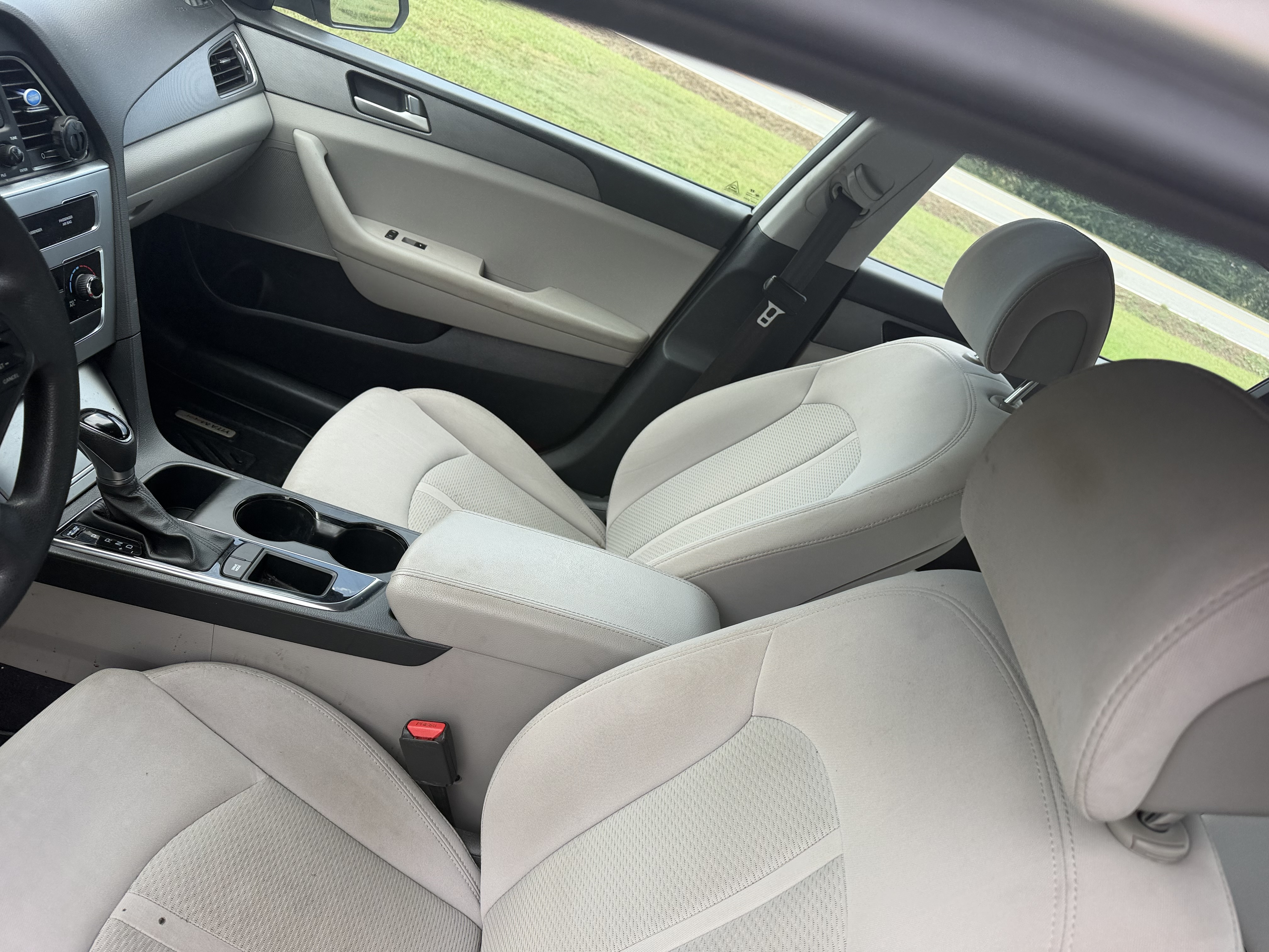 Used 2016 Hyundai Sonata SE FWD image 36