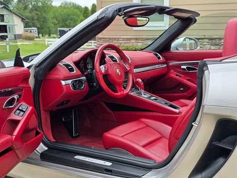 Used 2013 Porsche Boxster S RWD image 49