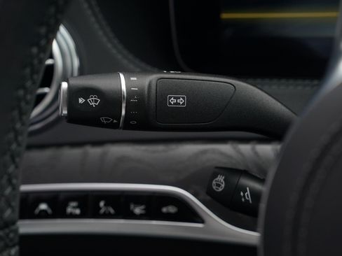 Used 2019 Mercedes-Benz S 63 AMG S 4MATIC Sedan image 34