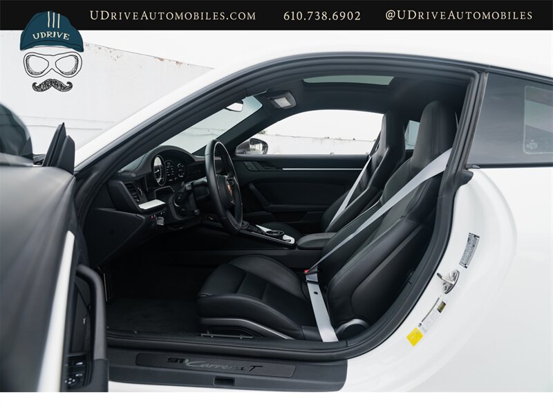Used 2024 Porsche 911 Carrera T RWD image 28