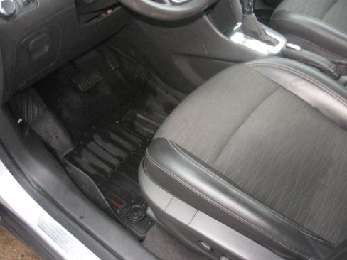 Used 2016 Buick Encore Convenience image 9