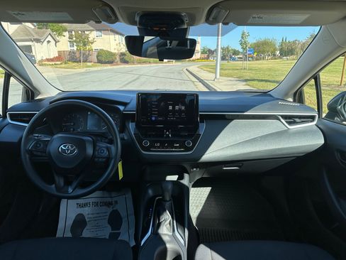 Used 2024 Toyota Corolla LE image 20