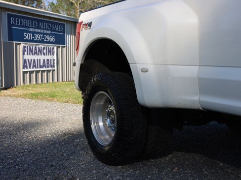 Used 2022 Ford F350 King Ranch image 12