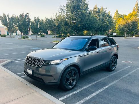 Used 2018 Land Rover Range Rover Velar S AWD/4WD image 3