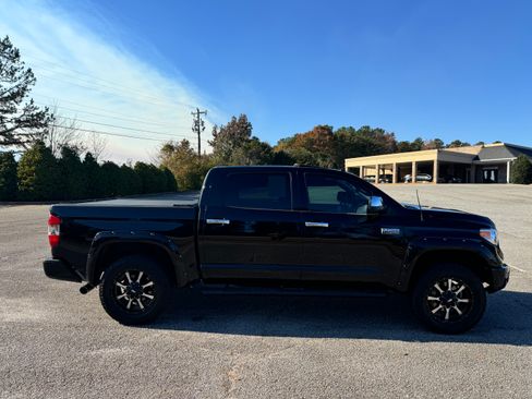 Used 2016 Toyota Tundra Platinum image 4