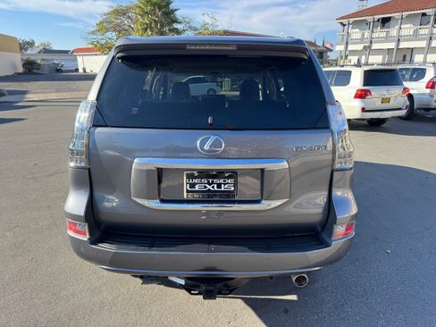 Used 2015 Lexus GX 460 Luxury image 9