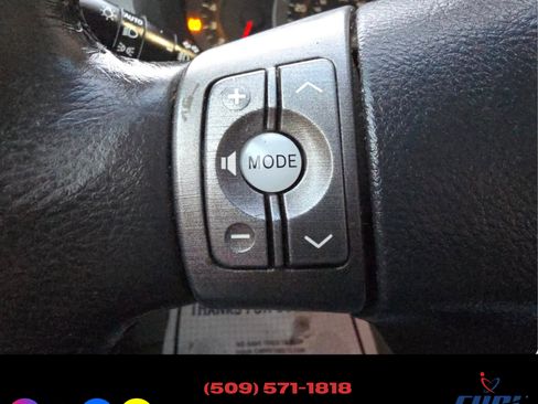 Used 2012 Toyota RAV4 Limited image 14