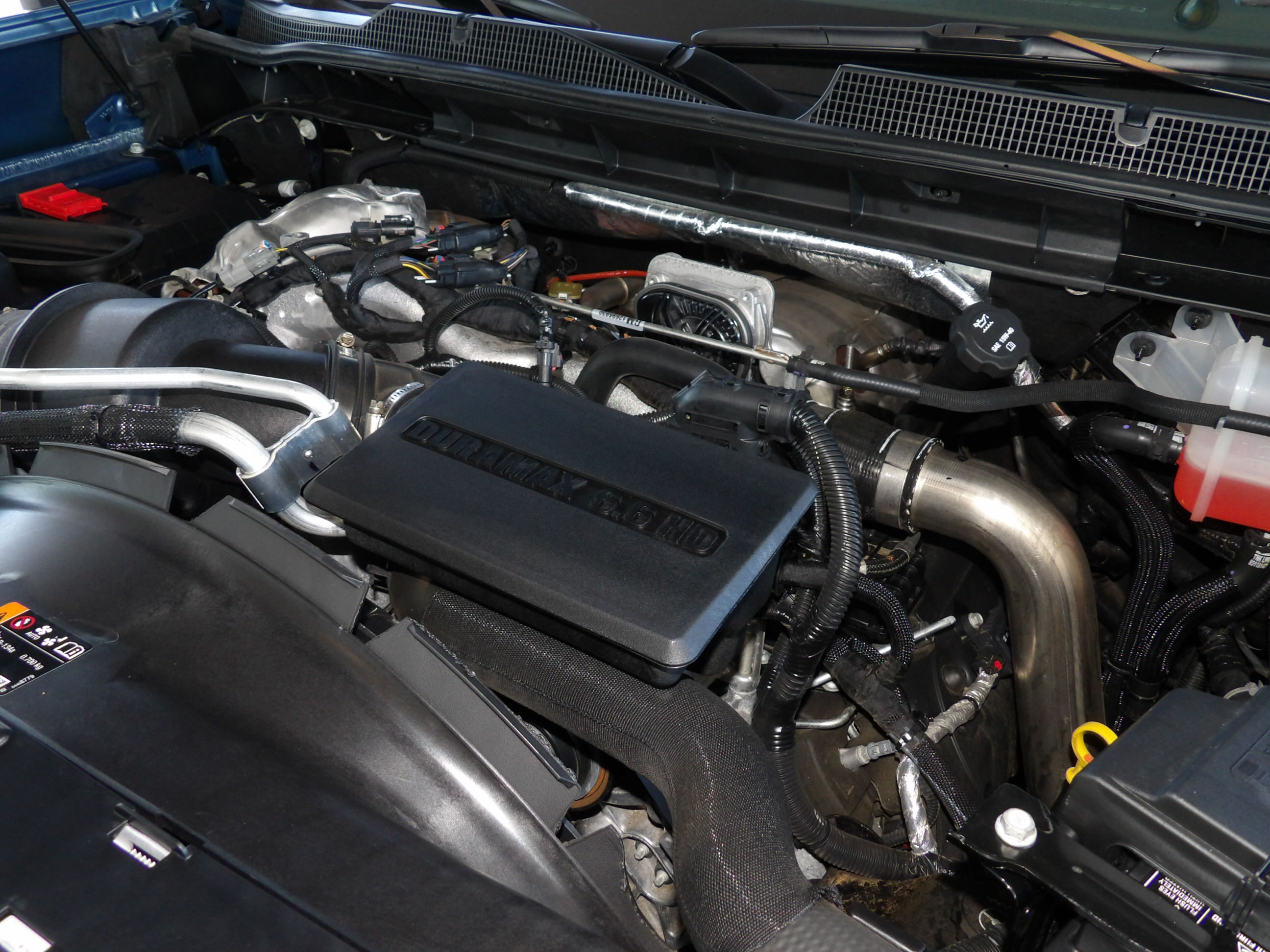 Used 2024 Chevrolet Silverado 3500 4x4 Crew Cab High Country image 21