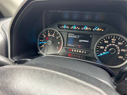 Used 2016 Ford F150 4x4 SuperCrew image 26
