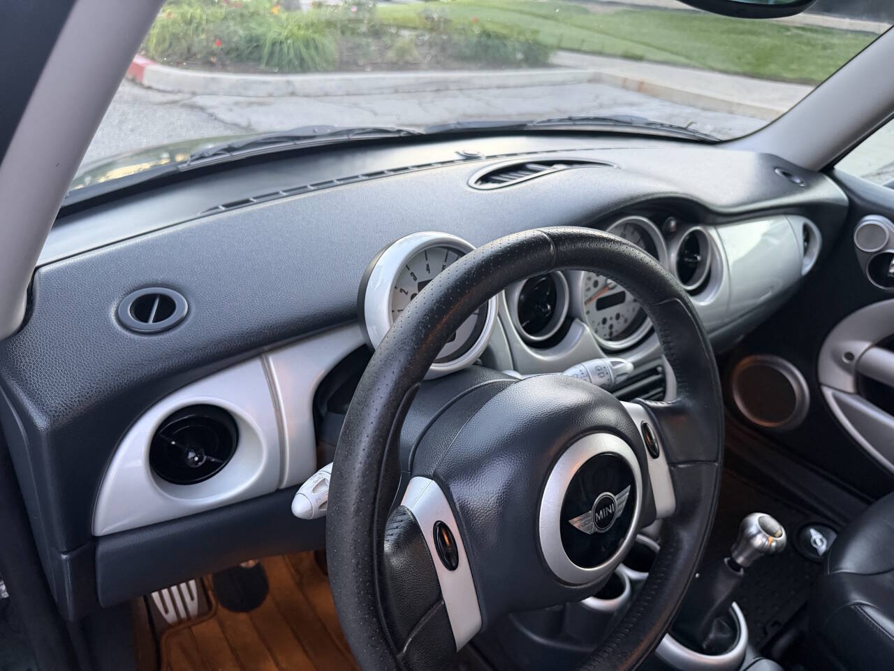 Used 2003 MINI Cooper S 2-Door Hardtop FWD image 16