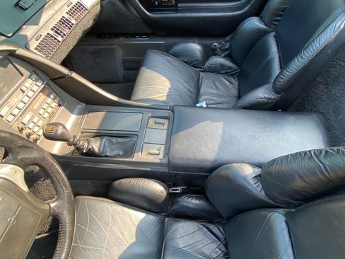 Used 1991 Chevrolet Corvette image 22