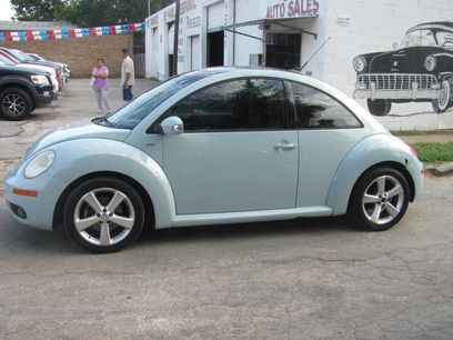 Used 2010 Volkswagen Beetle