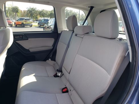 Used 2016 Subaru Forester 2.5i Premium image 14