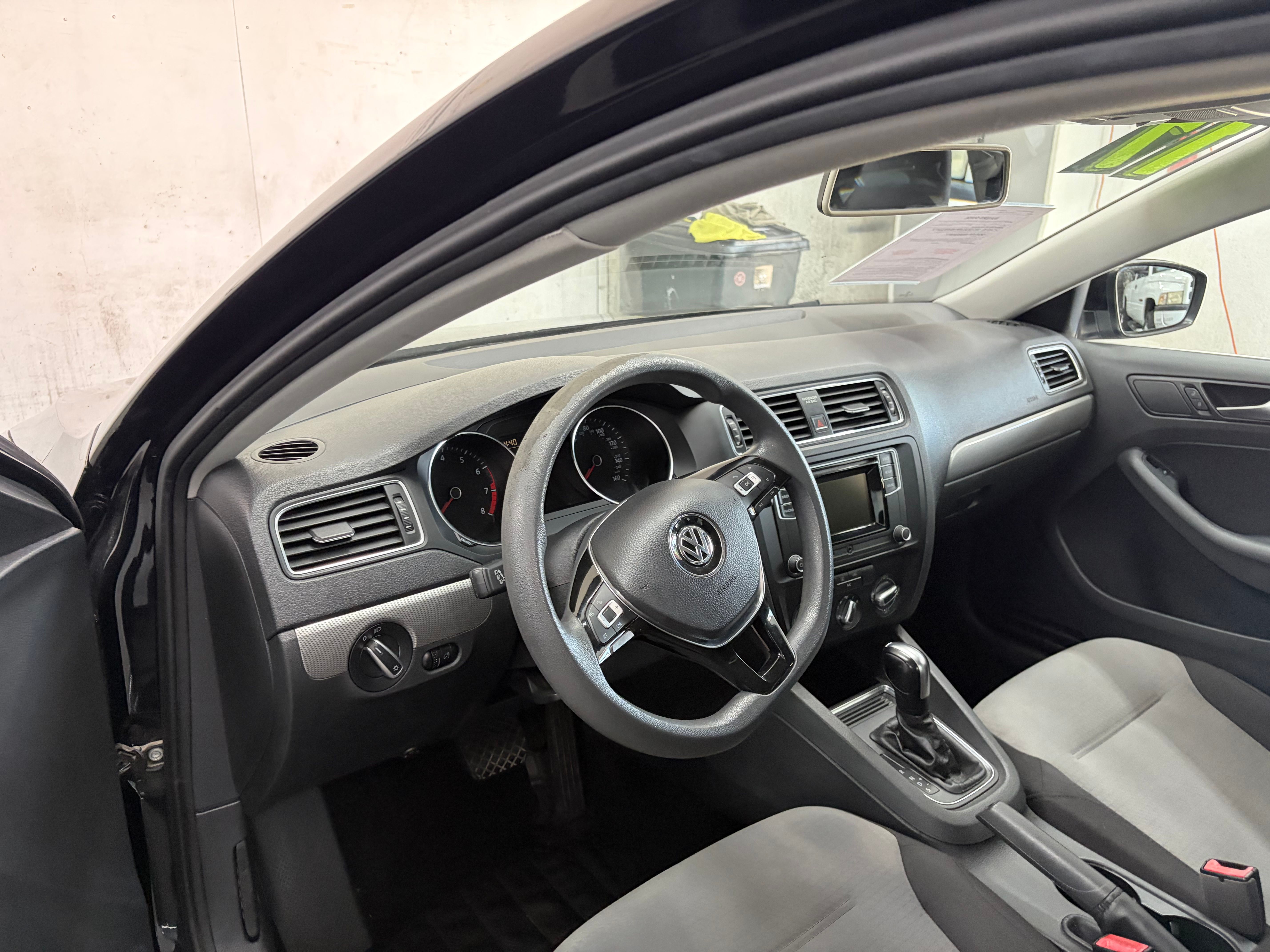 Used 2017 Volkswagen Jetta S Sedan FWD image 11