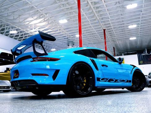 Used 2019 Porsche 911 GT3 RS image 17