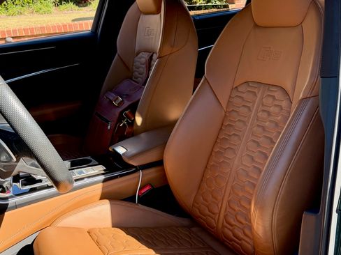 Used 2023 Audi RS 6 image 11