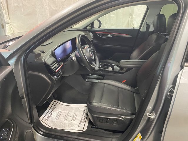 Used 2024 Buick Envision Preferred AWD/4WD image 2
