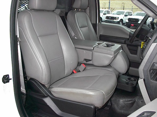 Used 2019 Ford F550 2WD Regular Cab Super Duty image 11
