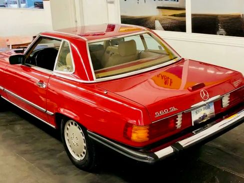 Used 1988 Mercedes-Benz 560 SL UNAVAIL image 23