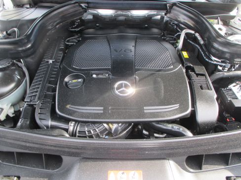 Used 2014 Mercedes-Benz GLK 350 4MATIC w/ Sport Package image 14