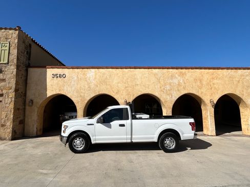 Used 2016 Ford F150 XL image 2
