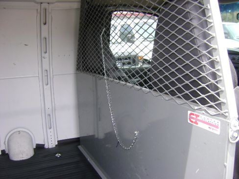 Used 2002 Chevrolet Express 1500 UNAVAIL RWD image 13
