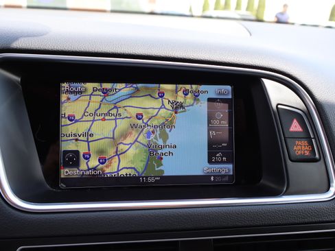 Used 2016 Audi Q5 3.0T Premium Plus image 27