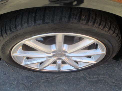 Used 2014 Audi A4 2.0T Premium Plus quattro Sdn AWD/4WD image 17