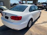 Used 2013 Volkswagen Jetta S image 3