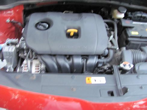 Used 2022 Kia Soul LX FWD image 18