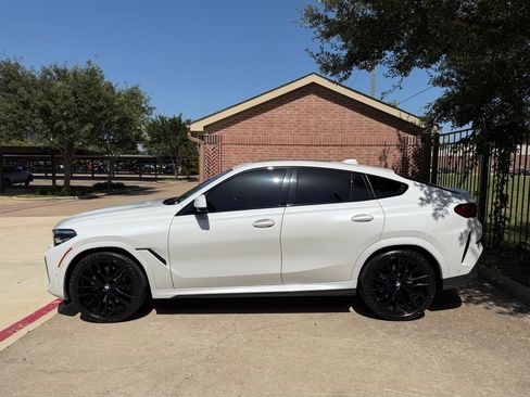 Used 2020 BMW X6 xDrive40i AWD/4WD image 18