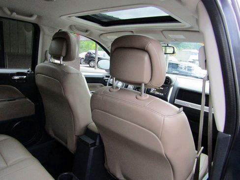 Used 2014 Jeep Compass FWD Latitude image 22