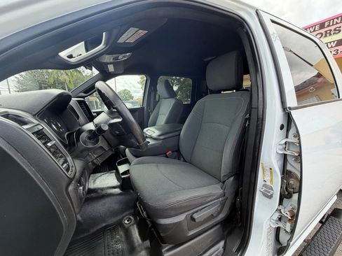 Used 2022 RAM 2500 Tradesman AWD/4WD image 12