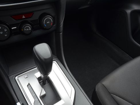 Used 2018 Subaru Impreza 2.0i image 19