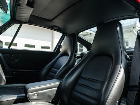 Used 1988 Porsche 911 Carrera image 22