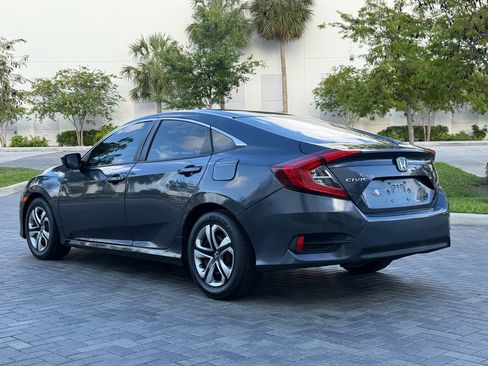 Used 2018 Honda Civic LX image 5