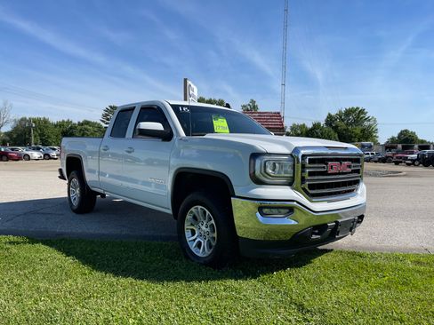 Used 2018 GMC Sierra 1500 SLE image 4