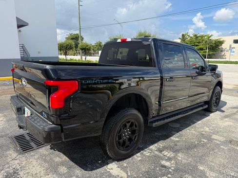Used 2025 Ford F150 Lightning 4x4 SuperCrew XLT image 15