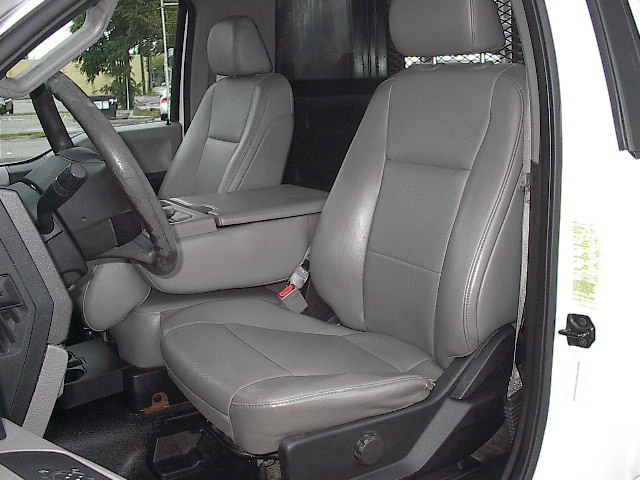 Used 2019 Ford F550 2WD Regular Cab Super Duty image 12