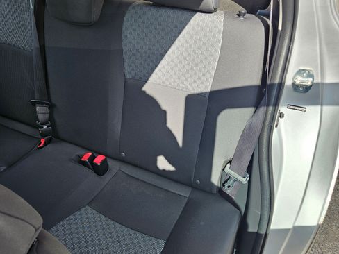 Used 2015 Toyota Yaris LE image 32