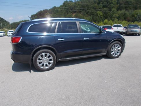 Used 2011 Buick Enclave 2WD CXL image 4