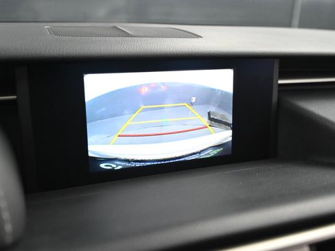 Used 2016 Lexus IS 300 image 26