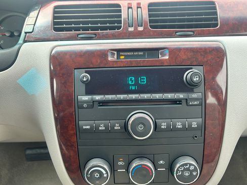 Used 2006 Chevrolet Impala LS image 12