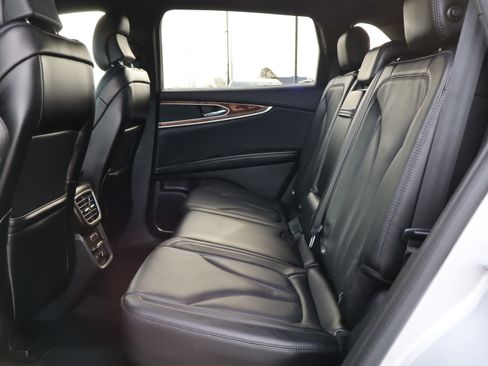 Used 2016 Lincoln MKX Reserve image 13